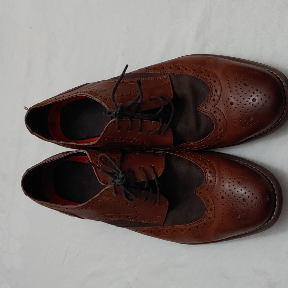 Rockport Men's Size 10.5 Leather Wingtip